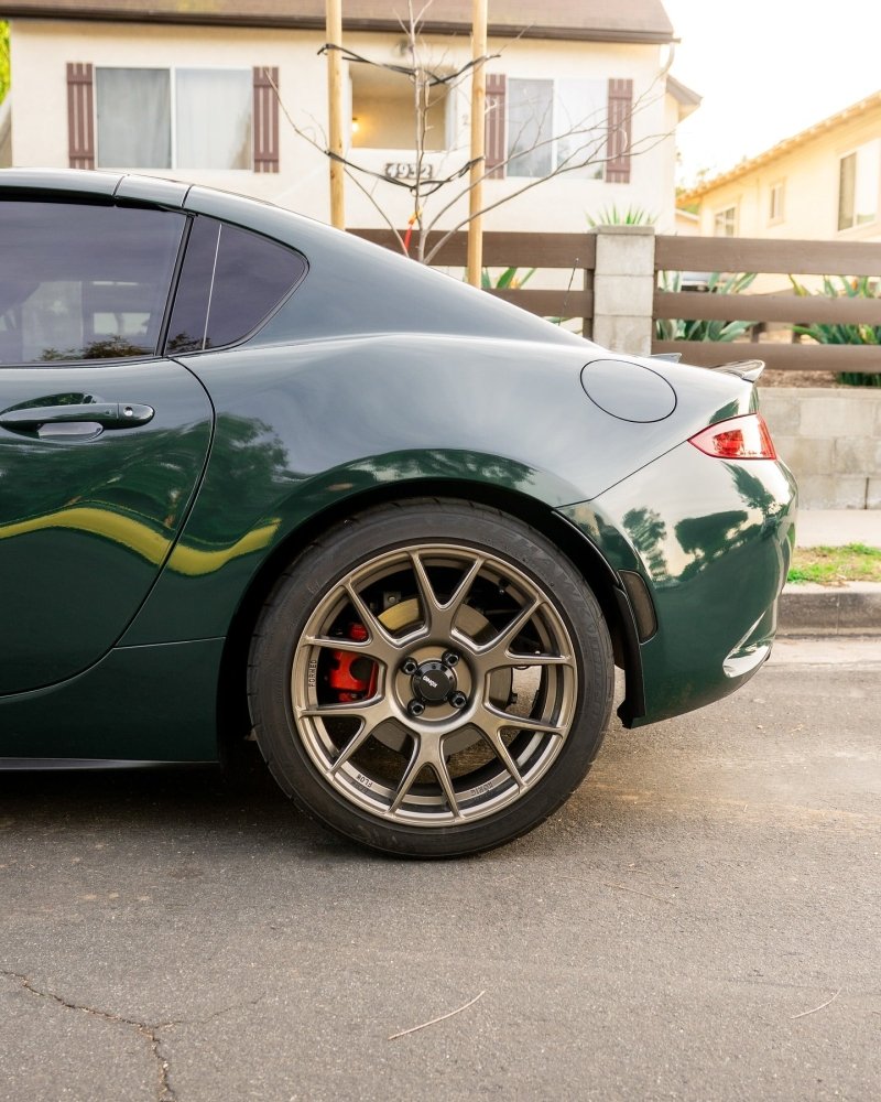 Gloss British Racing Green - Aura Vinyl