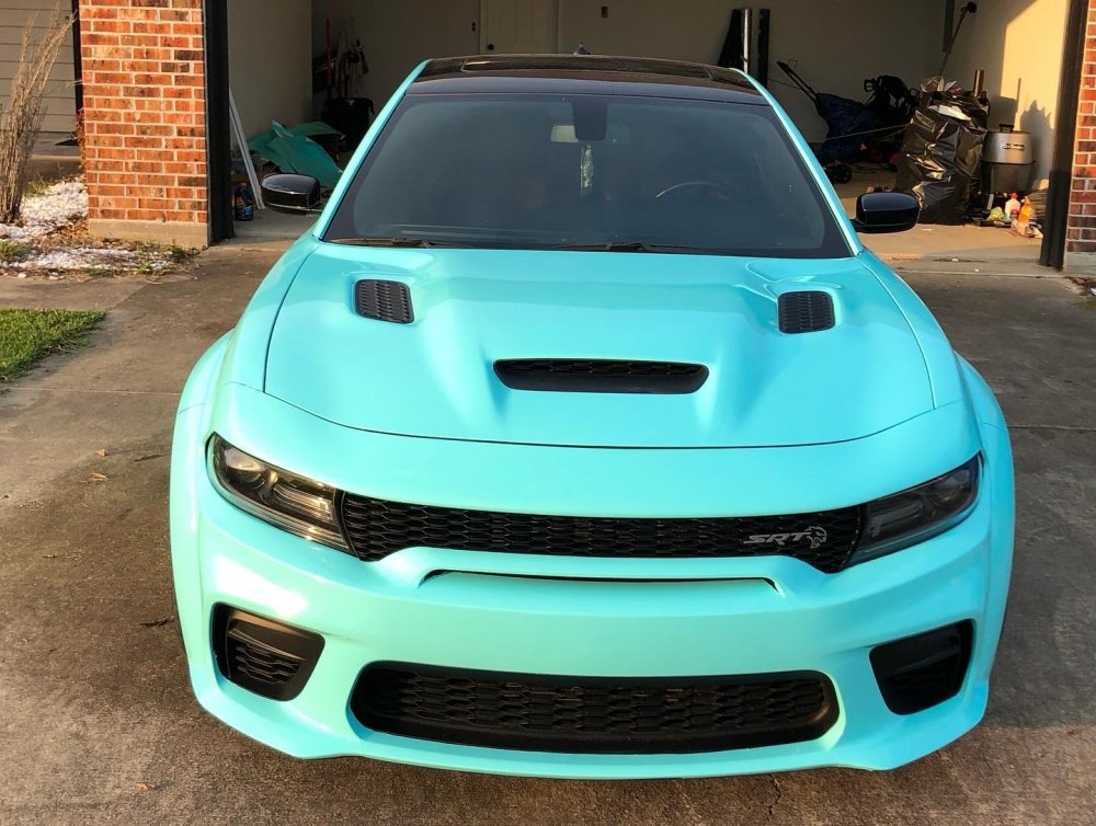 Gloss Tiffany Blue - Aura Vinyl