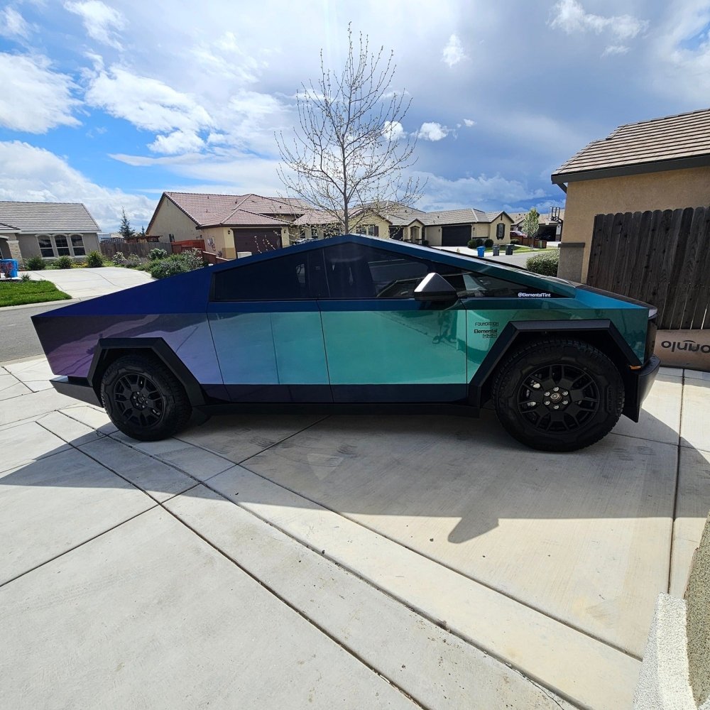 Hyper Gloss Diamond Nebula Green Blue Purple PPF - Aura Vinyl