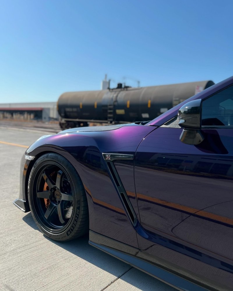 Hyper Gloss Midnight Purple PPF - Aura Vinyl